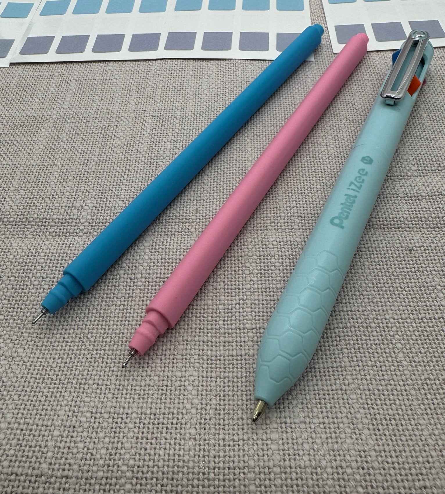 Set Farbe Minimalistisch Blau/Pink
