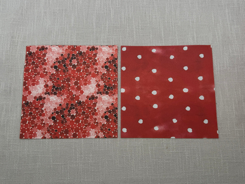 Origami Papier in Rot mit Punkte-Muster, quadratisch, zwei Seiten