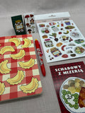 Schreibwaren Set Pierogi mit Stickern, einem Notizheft, megnetischen  Lesezeichen, Kugelschreiber, Postkarte 